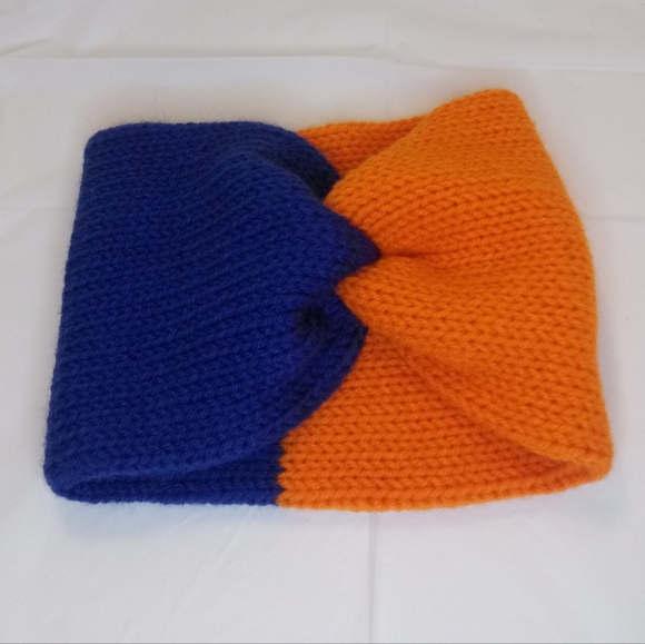Handmade Double Knitted Earwarmer - Picture 2 of 2